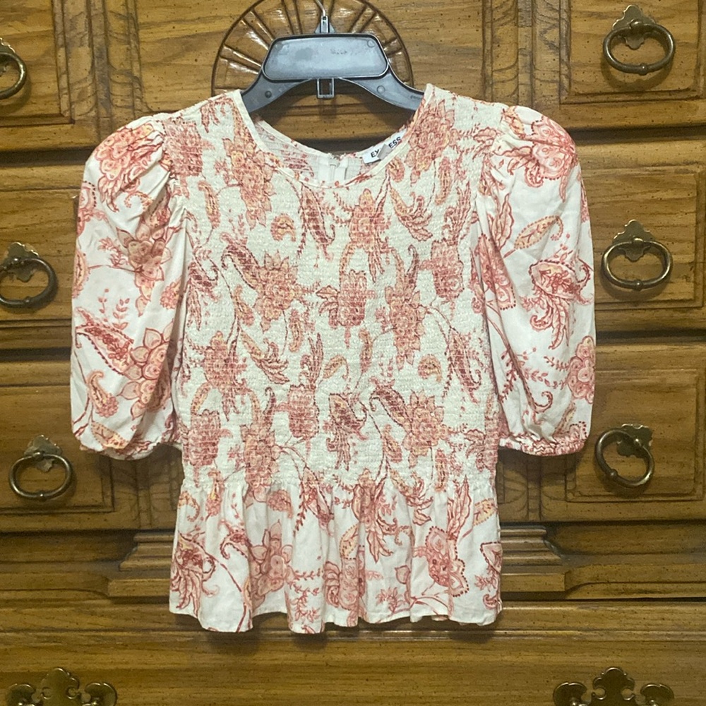 Express Cropped Shirt Pink and Cream Size Small